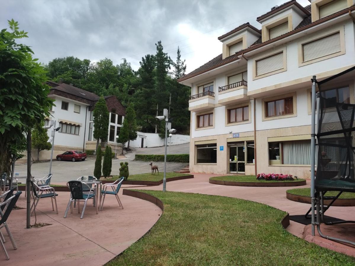 Hotel Penagrande カンガス・デル・ナルセア エクステリア 写真