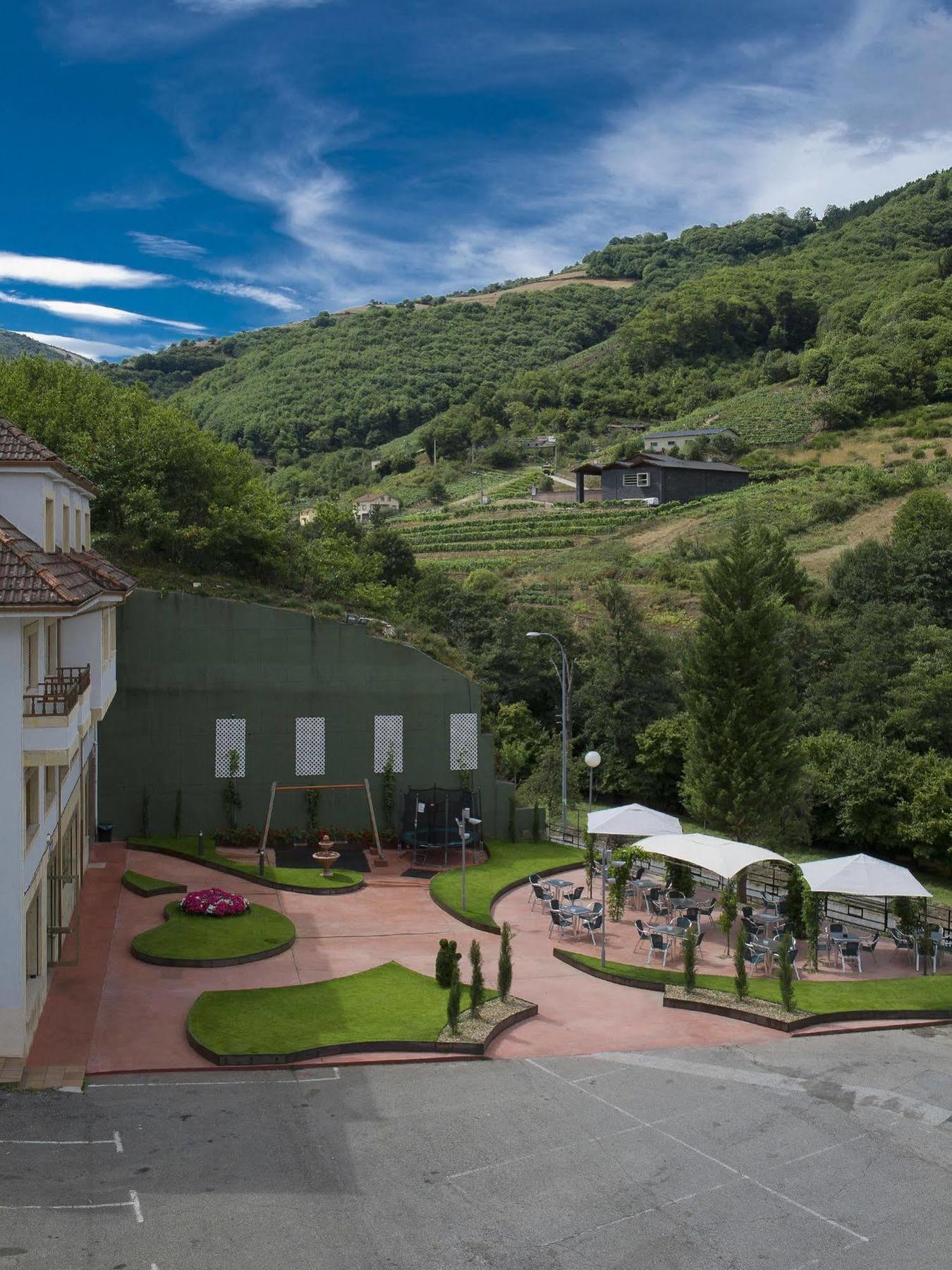 Hotel Penagrande カンガス・デル・ナルセア エクステリア 写真
